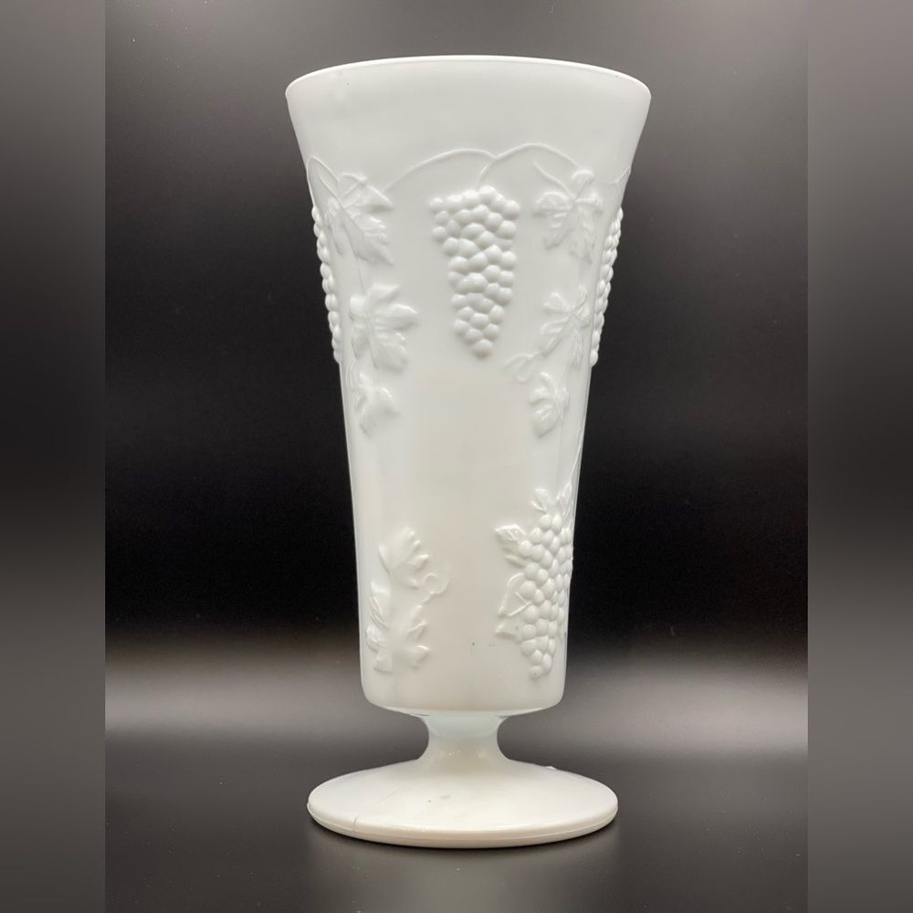 Westmoreland Milk Glass‎ Paneled Grape Footed Vase Vintage White 9 Inch